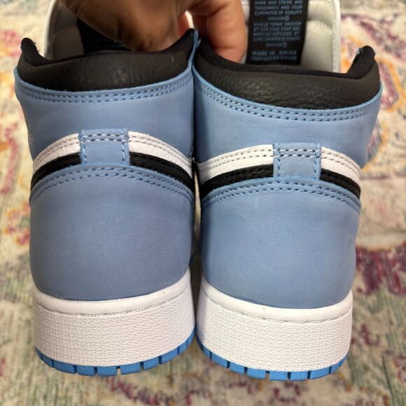 Nike Jordan 1 Retro High OG University Blue - Picture 3 of 9